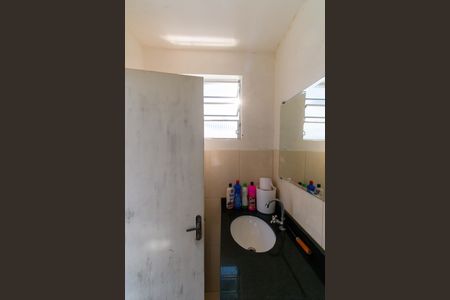Casa à venda com 250m², 3 quartos e 6 vagasTerraço - Lavabo
