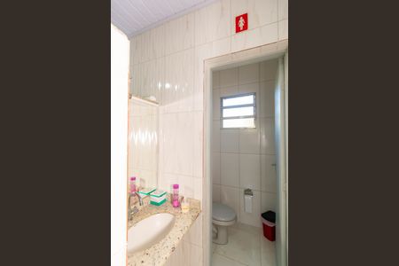 Casa à venda com 250m², 3 quartos e 6 vagasÁrea gourmet - Lavabo