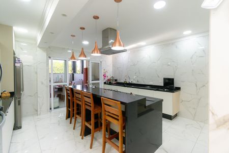 Casa à venda com 250m², 3 quartos e 6 vagasCozinha