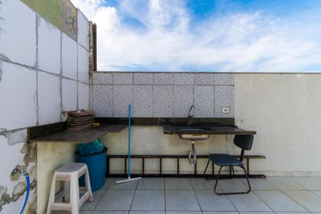 Casa à venda com 250m², 3 quartos e 6 vagasTerraço