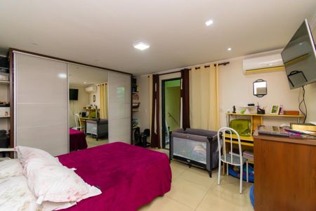 Casa à venda com 250m², 3 quartos e 6 vagasQuarto 2