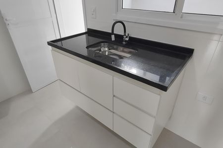 Apartamento para alugar com 70m², 2 quartos e 2 vagas Apartamento para alugar com 70m², 2 quartos e 2 vagasCozinha