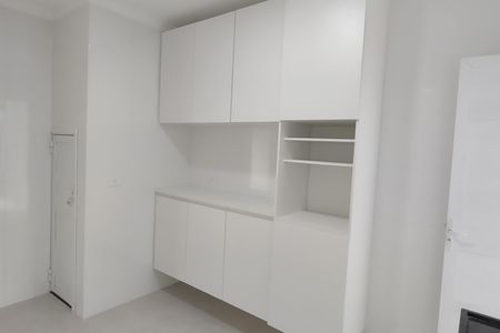 Apartamento para alugar com 70m², 2 quartos e 2 vagas Apartamento para alugar com 70m², 2 quartos e 2 vagasCozinha