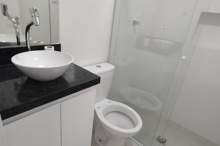 Apartamento para alugar com 70m², 2 quartos e 2 vagas Apartamento para alugar com 70m², 2 quartos e 2 vagasBanheiro