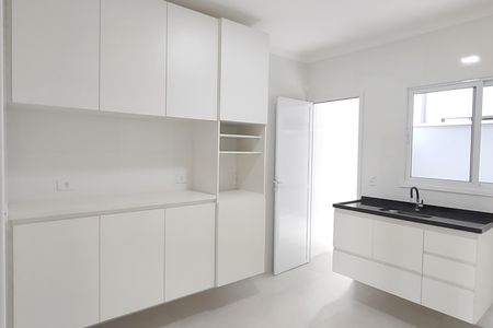 Apartamento para alugar com 70m², 2 quartos e 2 vagas Apartamento para alugar com 70m², 2 quartos e 2 vagasCozinha