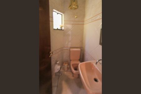 Casa à venda com 534m², 4 quartos e 10 vagas Casa à venda com 534m², 4 quartos e 10 vagasLavabo