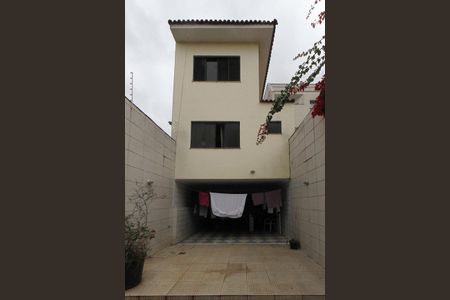 Casa à venda com 534m², 4 quartos e 10 vagas Casa à venda com 534m², 4 quartos e 10 vagasQuintal