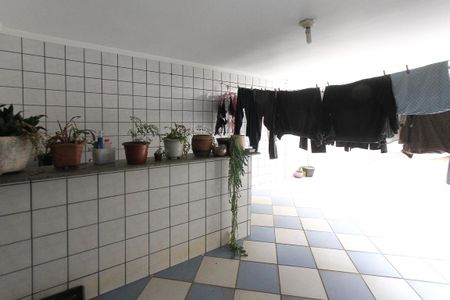 Casa à venda com 534m², 4 quartos e 10 vagas Casa à venda com 534m², 4 quartos e 10 vagasÁrea de Serviço