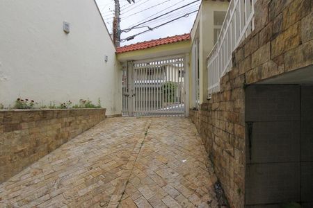 Casa à venda com 534m², 4 quartos e 10 vagas Casa à venda com 534m², 4 quartos e 10 vagasFachada