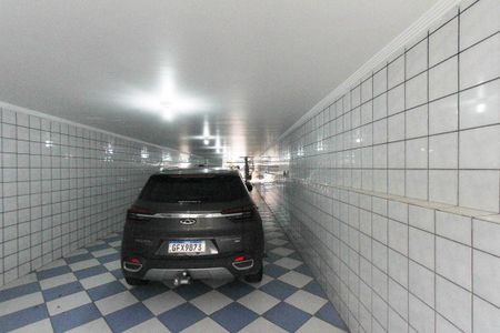 Casa à venda com 534m², 4 quartos e 10 vagas Casa à venda com 534m², 4 quartos e 10 vagasGaragem