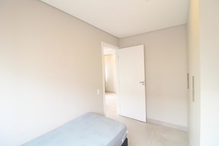 Quarto 2 de apartamento para alugar com 2 quartos, 42m² em Usina Piratininga, São Paulo