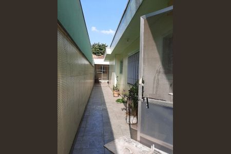 Casa à venda com 294m², 3 quartos e 4 vagas