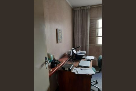 Casa à venda com 294m², 3 quartos e 4 vagas