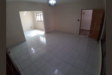 Casa à venda com 280m², 3 quartos e 4 vagasVILA GOMES 40