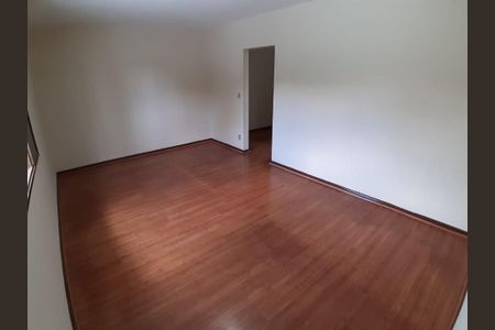 Casa à venda com 280m², 3 quartos e 4 vagasVILA GOMES 10