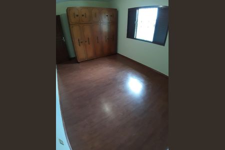 Casa à venda com 280m², 3 quartos e 4 vagasVILA GOMES 29