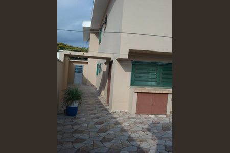 Casa à venda com 280m², 3 quartos e 4 vagasVILA GOMES 8