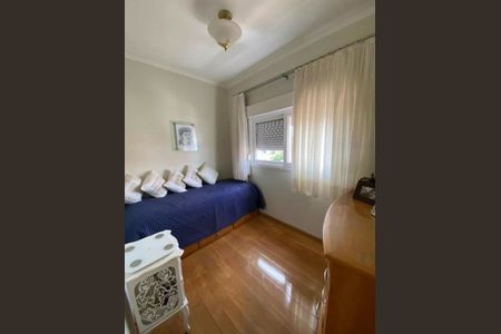 Casa à venda com 3 quartos, 175m² em Vila Mira, São Paulo