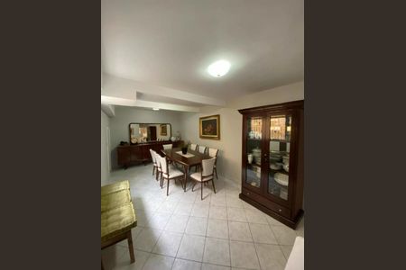 Casa à venda com 3 quartos, 175m² em Vila Mira, São Paulo