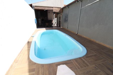 Casa para alugar com 320m², 3 quartos e 5 vagasPiscina