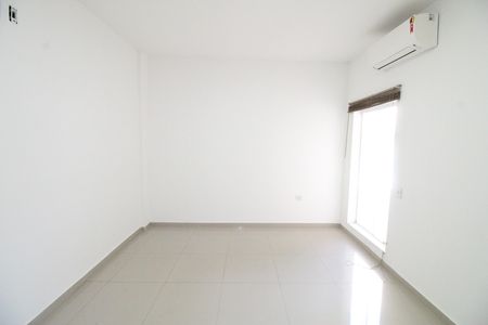 Casa para alugar com 320m², 3 quartos e 5 vagasSuíte