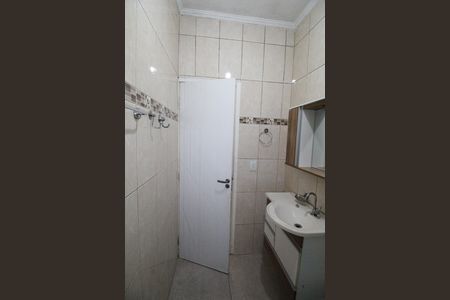 Casa para alugar com 320m², 3 quartos e 5 vagasBanheiro 1