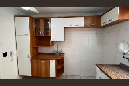 Apartamento à venda com 115m², 3 quartos e 2 vagasCozinha