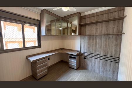 Apartamento à venda com 115m², 3 quartos e 2 vagasQuarto 2