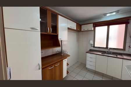 Apartamento à venda com 115m², 3 quartos e 2 vagasCozinha