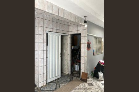 Casa à venda com 164m², 2 quartos e 5 vagas