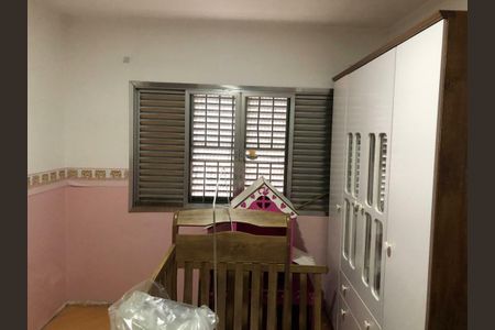 Casa à venda com 164m², 2 quartos e 5 vagas