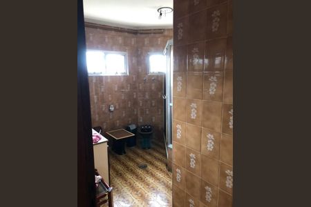 Casa à venda com 164m², 2 quartos e 5 vagas