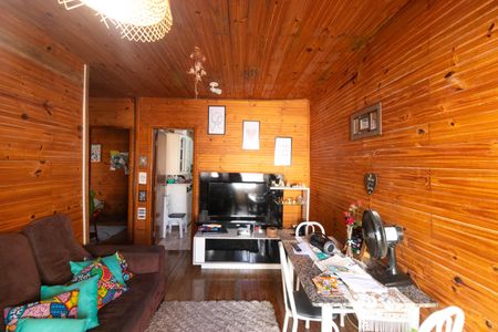 Casa à venda com 243m², 2 quartos e 4 vagas Casa à venda com 243m², 2 quartos e 4 vagasCasa 2 - Sala