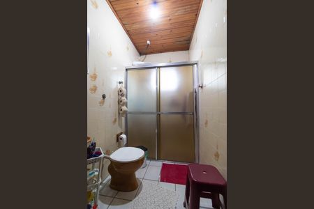 Casa à venda com 243m², 2 quartos e 4 vagas Casa à venda com 243m², 2 quartos e 4 vagasCasa 2 - Banheiro