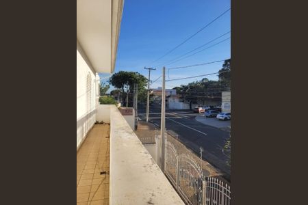 Casa à venda com 267m², 4 quartos e 6 vagasFoto 01