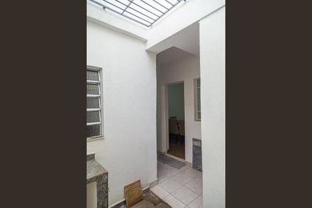 Casa à venda com 120m², 2 quartos e 2 vagasQuintal