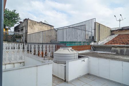 Casa à venda com 120m², 2 quartos e 2 vagasVaranda do Quarto 2