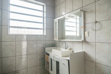 Casa à venda com 120m², 2 quartos e 2 vagasBanheiro