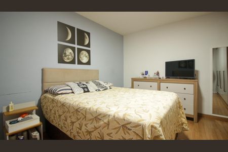 Casa à venda com 120m², 3 quartos e 2 vagasQuarto