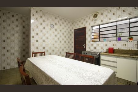 Casa à venda com 120m², 3 quartos e 2 vagasCozinha