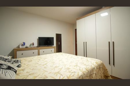 Casa à venda com 120m², 3 quartos e 2 vagasQuarto