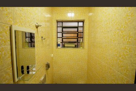 Casa à venda com 120m², 3 quartos e 2 vagasBanheiro 2