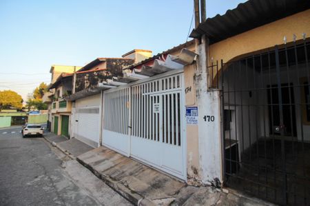 Casa à venda com 120m², 3 quartos e 2 vagasFachada