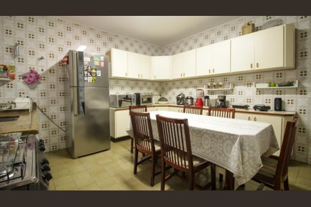 Casa à venda com 120m², 3 quartos e 2 vagasCozinha