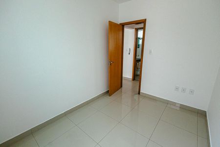 Apartamento para alugar com 81m², 2 quartos e 1 vagaQuarto 1