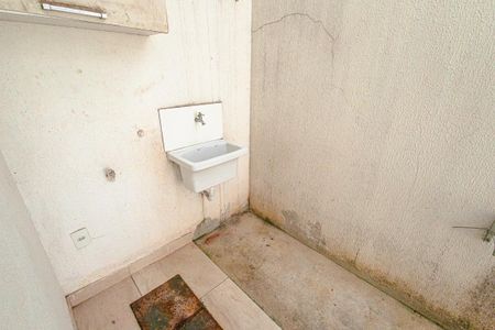 Apartamento para alugar com 81m², 2 quartos e 1 vagaÁrea de Serviço