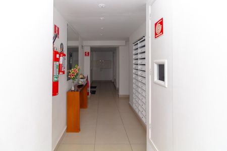 Apartamento à venda com 50m², 2 quartos e 1 vaga Apartamento à venda com 50m², 2 quartos e 1 vagaHall de entrada