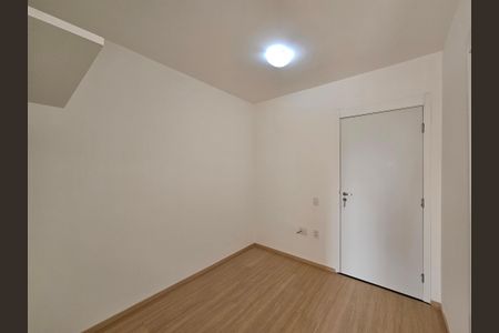 Studio à venda com 28m², 1 quarto e sem vaga Studio à venda com 28m², 1 quarto e sem vagaSala