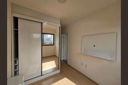 Studio à venda com 28m², 1 quarto e sem vaga Studio à venda com 28m², 1 quarto e sem vagaQuarto