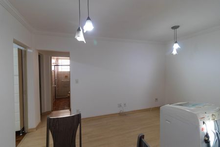 Apartamento à venda com 72m², 2 quartos e 1 vagaSala